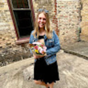 Meet your Posher, Emma